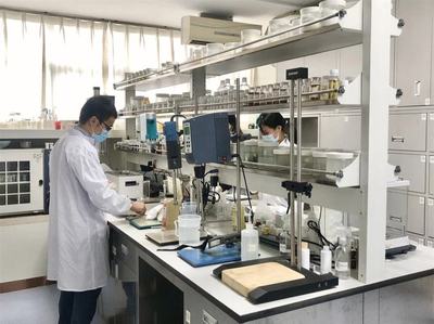 肇慶化妝品產(chǎn)業(yè)鏈探秘 從OEM代工到品牌銷售，一站式購物指南